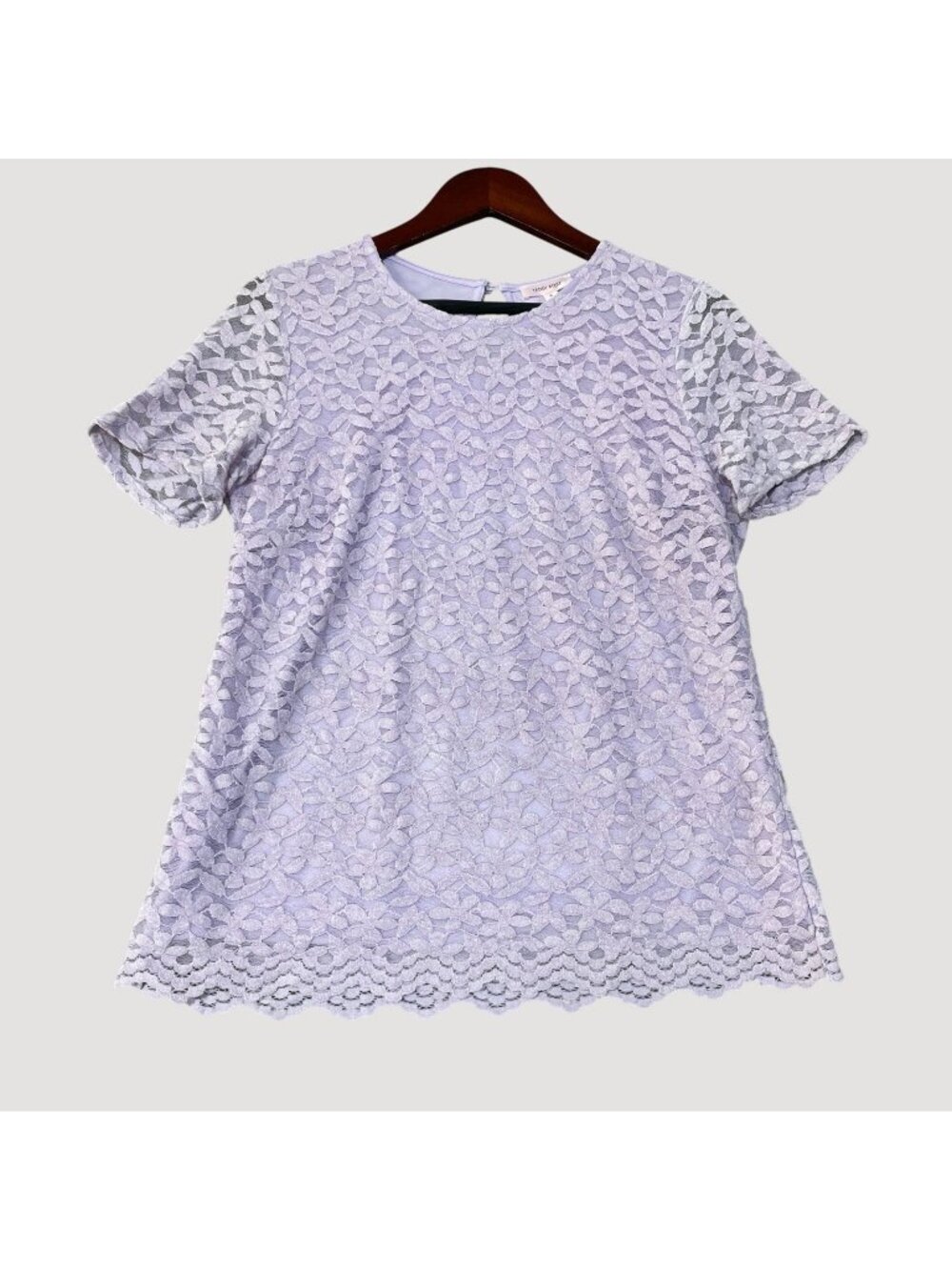 NWT Teddi Rose Women's M Back Lace Top Purple Short Sleeve Scalloped Hem